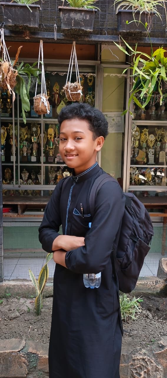 Izzan Ahza Arrayyan
